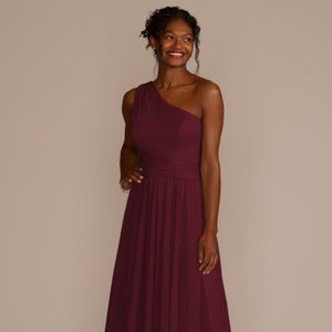 DAVID'S BRIDESMAID MESH ONE-SHOULDER BRIDESMAID DRESS - WINE SIZE 0